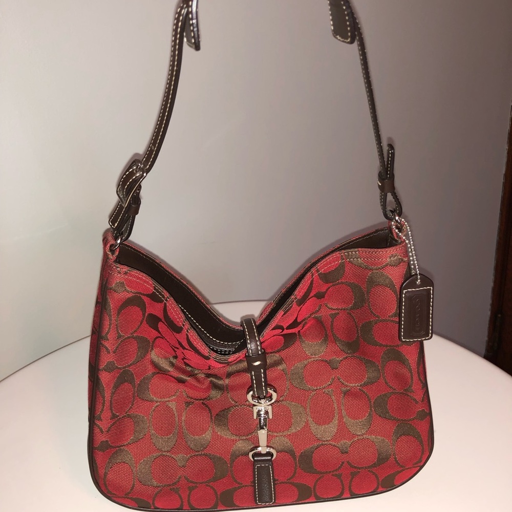 Coach red/brown signature purse!